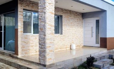 Venta de casa  en Plottier