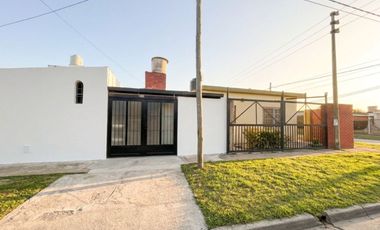 CASA ALQUILER MORON SUR 3 AMBIENTES