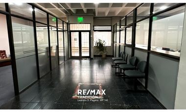 VENTA Oficina multiusos 803 m2 Macrocentro