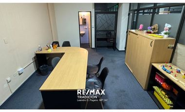 VENTA Oficina multiusos 803 m2 Macrocentro