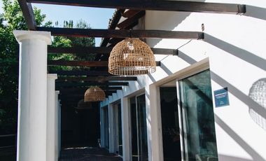 CASA EN ALQUILER , CHACHAS DE CORIA