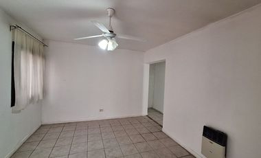 ALQUILER DEPARTAMENTO PLANTA BAJA EN GODOY CRUZ