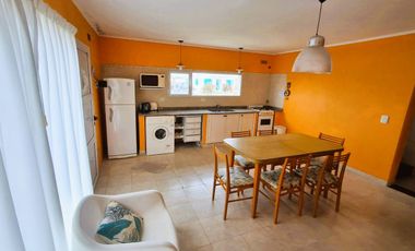 VENTA CASA 4 AMBIENTES  VISTA AL MAR -MAR DEL SUD