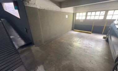ALQUILEROFICINAS 200m2 REFACCIONADAS + 2 COCHERAS