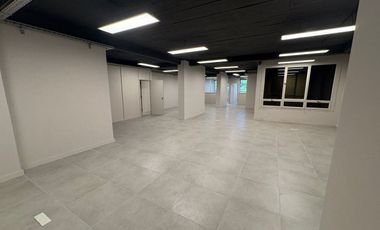 ALQUILEROFICINAS 200m2 REFACCIONADAS + 2 COCHERAS