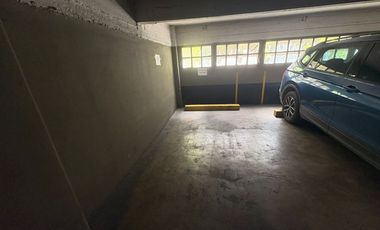 ALQUILEROFICINAS 200m2 REFACCIONADAS + 2 COCHERAS