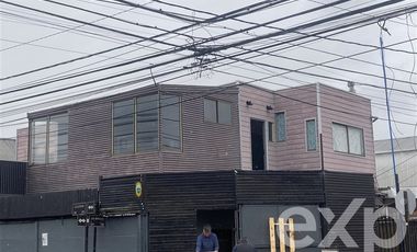 Local Comercial en Venta en Las Sopranos esquina Los Escritores