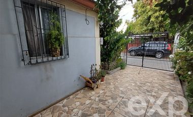 Casa en Venta en Marta Pizarro 4209