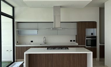 Casa a estrenar en Fuentes del Pedregal