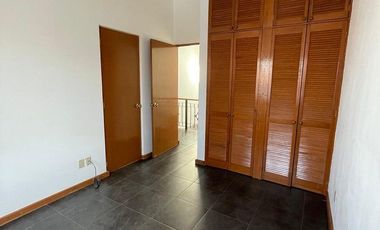 CASA EN RENTA EN CONDOMINIO HORIZONTAL EN HEROES DE PADIERNA MUY CERCA DE SIX FL
