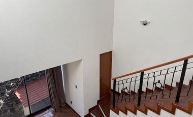 CASA EN RENTA EN CONDOMINIO HORIZONTAL EN HEROES DE PADIERNA MUY CERCA DE SIX FL