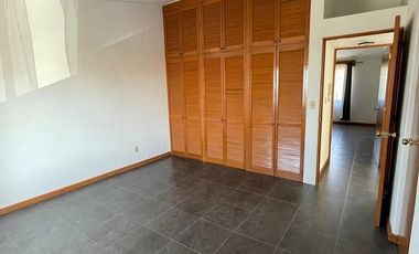 CASA EN RENTA EN CONDOMINIO HORIZONTAL EN HEROES DE PADIERNA MUY CERCA DE SIX FL