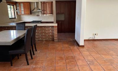 CASA EN RENTA EN CONDOMINIO HORIZONTAL EN HEROES DE PADIERNA MUY CERCA DE SIX FL