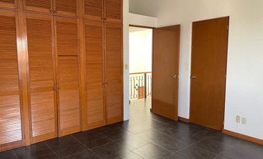 CASA EN RENTA EN CONDOMINIO HORIZONTAL EN HEROES DE PADIERNA MUY CERCA DE SIX FL