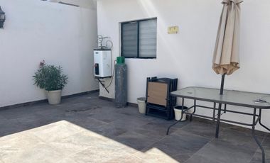 CASA AMUEBLADA EN RENTA EN VILLAS DEL RENACIMIENTO