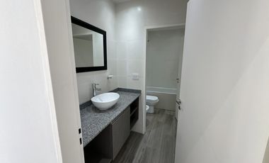 Venta Casa 5 amb a estrenar c/lote en altura, pileta, terraza - Bo. Villalobos - Hudson