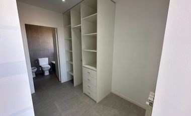 Venta Casa 5 amb a estrenar c/lote en altura, pileta, terraza - Bo. Villalobos - Hudson