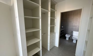 Venta Casa 5 amb a estrenar c/lote en altura, pileta, terraza - Bo. Villalobos - Hudson