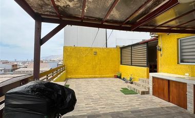 Casa en Venta en Pje Los Sambos 2995-A, Iquique.