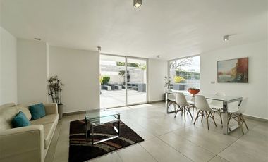Departamento en Arriendo en Metro San Miguel