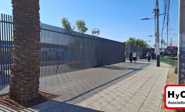 Arriendo oficinas en Quilicura 8 privados 9-B y 2- E