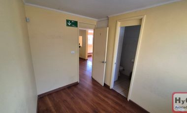 Arriendo oficinas en Quilicura 8 privados 9-B y 2- E