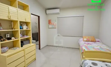 Casa en renta en Portal de Zuazua, General Zuazua, Nuevo León