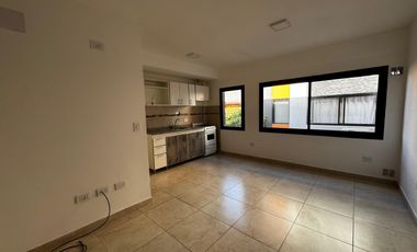 VENTA MONOAMBIENTE EN BANFIELD ESTE