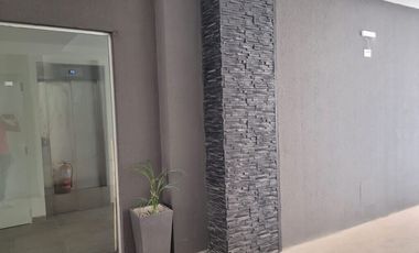 VENTA MONOAMBIENTE EN BANFIELD ESTE