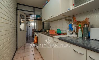Arriendo segura y sólida casa excelente ubicacion y conectividad.