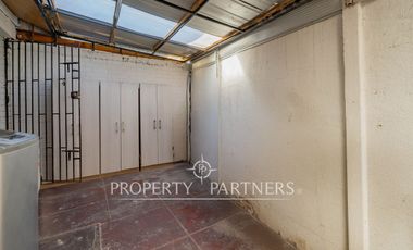 Arriendo segura y sólida casa excelente ubicacion y conectividad.