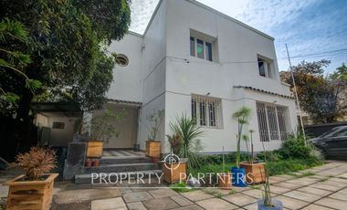 Casa Providencia Sector las Lilas gran potencial remodelación