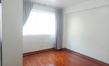 Departamento De 3 Dormitorios Con Línea Blanca En San Isidro