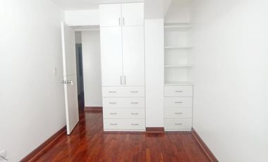 Departamento De 3 Dormitorios Con Línea Blanca En San Isidro