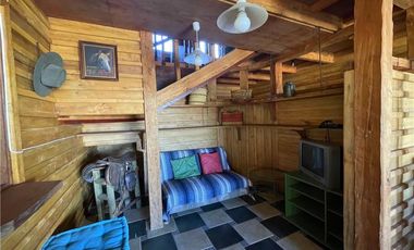 Orilla Lago, maravillosa vista!  2 casas, 5000 m2
