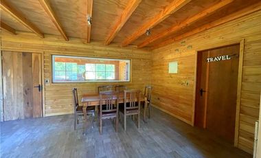Orilla Lago, maravillosa vista!  2 casas, 5000 m2