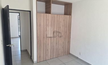 Casa en condominio en renta en Real Alcalá, Tecámac, México