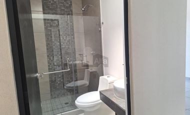 Casa en condominio en renta en Real Alcalá, Tecámac, México