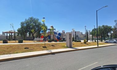Casa en condominio en renta en Real Alcalá, Tecámac, México