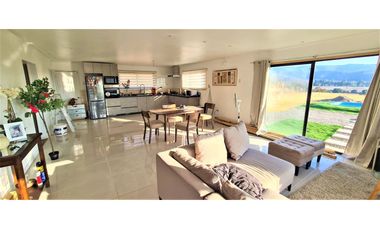 Casa en Arriendo En Quilpué Lo Orozco