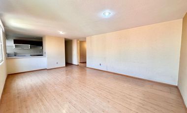 VENTA DE DEPARTAMENTO EN PUERTA REAL. 11