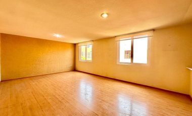 VENTA DE DEPARTAMENTO EN PUERTA REAL. 11