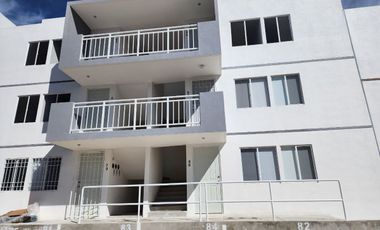 DEPARTAMENTO EN RENTA PB EN CIUDAD MARQUES, POR LOS CUES, 2 HABITACIONES