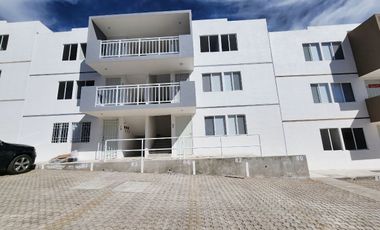 DEPARTAMENTO EN RENTA PB EN CIUDAD MARQUES, POR LOS CUES, 2 HABITACIONES
