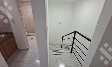 En Venta, PH tipo Duplex de  2 dormitorios, Plottier, Area Centro