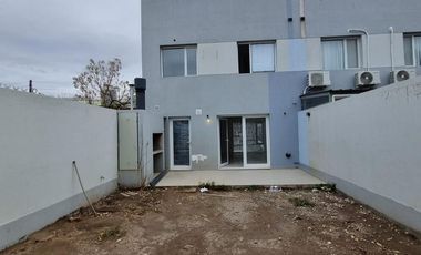 Casa en ALQUILER