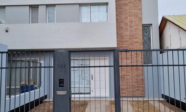 Casa en ALQUILER