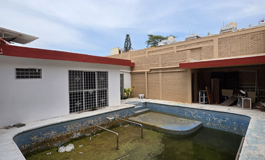 RESIDENCIA EN VENTA 2 PLANTAS, 5 RECÁMARAS, LOFT EN PLANTA ALTA, 3.5 BAÑOS