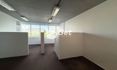 Oficina en  Alquiler  en edificio Puerta Norte, Nordelta.