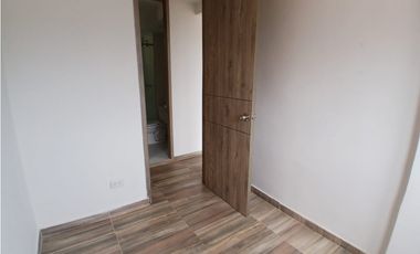 APARTAMENTO EN ARRIENDO HACIENDA PEÑALISA LIMONAR, RICAURTE CUND.